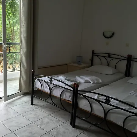 Studios Desiree Apartment *